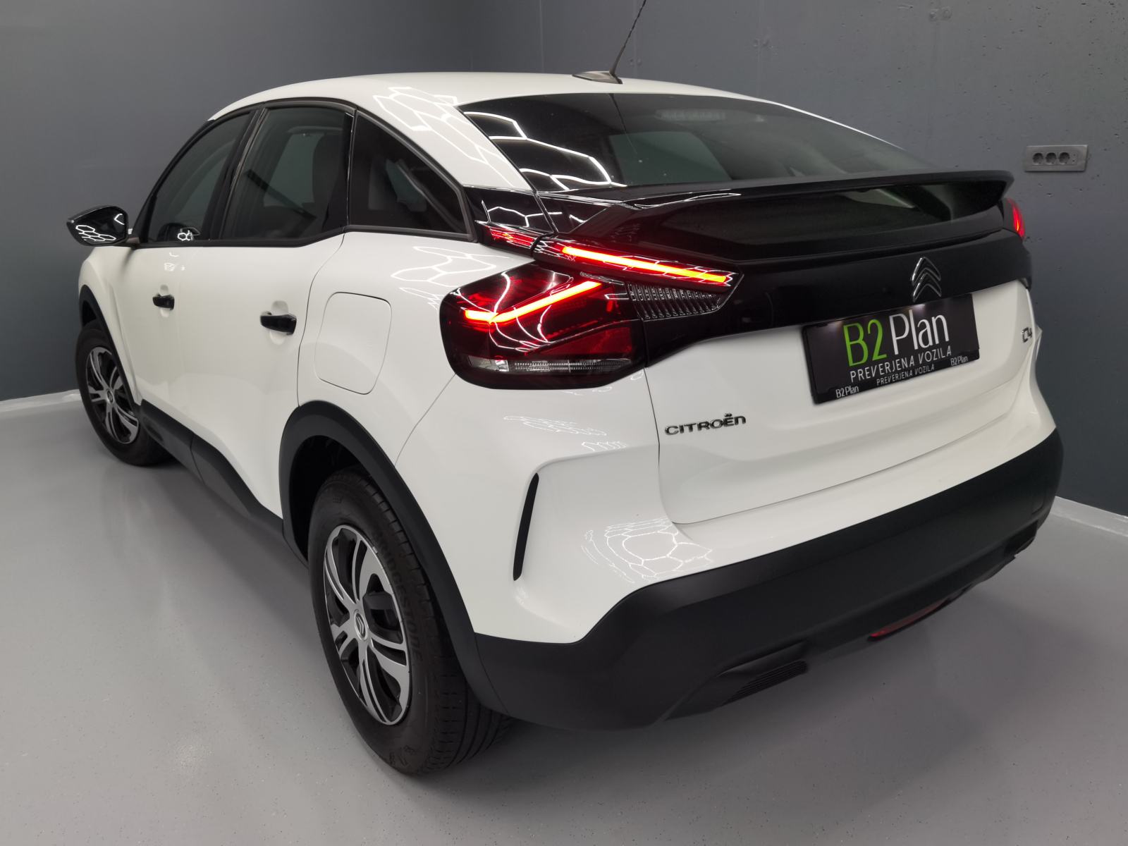CITROEN-C4-1.2-PURETECH-1.VLASNIK-LED-LINEASSIST-TEMPOMAT-ODLIČAN, pogled izvana - slika 5
