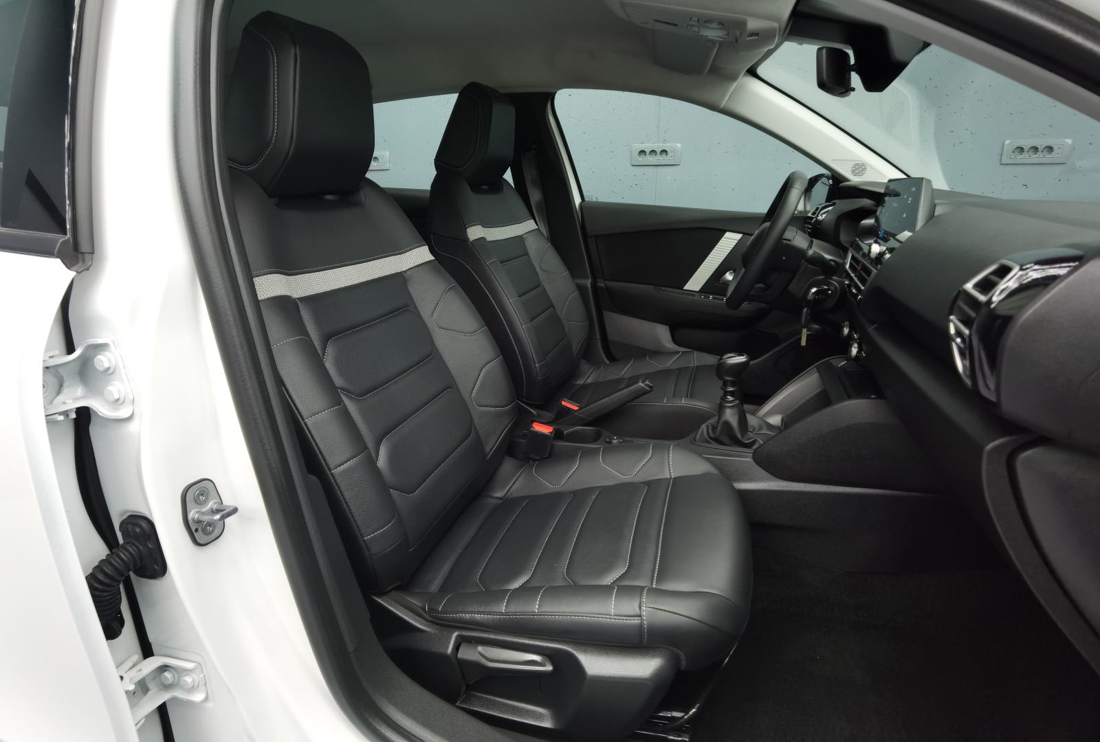 CITROEN-C4-1.2-PURETECH-1.VLASNIK-LED-LINEASSIST-TEMPOMAT-ODLIČAN, fotografija 11