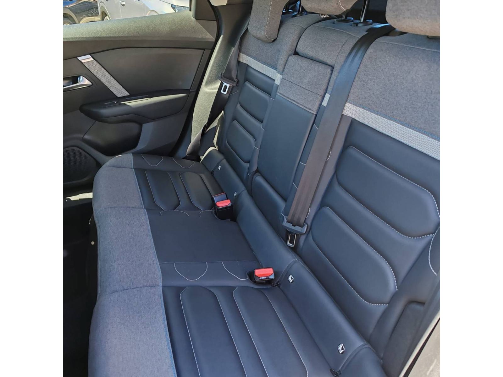 CITROEN C4 1.2 PureTech 130 KS AUTOMATIK *VOZILO S JAMSTVOM*, fotografija 13
