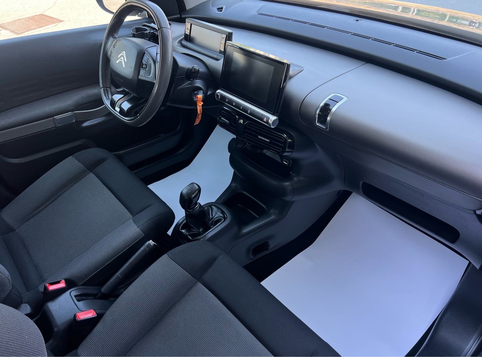 ** CITROEN C4 CACTUS ** 1.2 VTI ** 121.000 KM **REG 1 GODINU **LED **, fotografija 12
