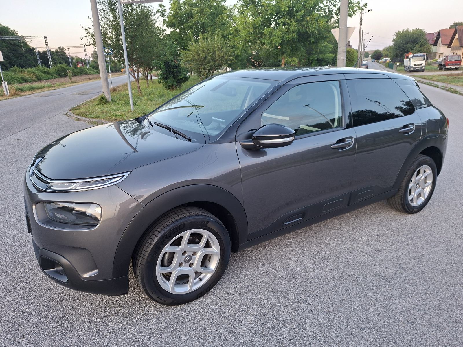 CITROEN C4 CACTUS 1,5 eHDI HR VOZILO, SHINE, NAVI, KAMERA......, pogled izvana - slika 3