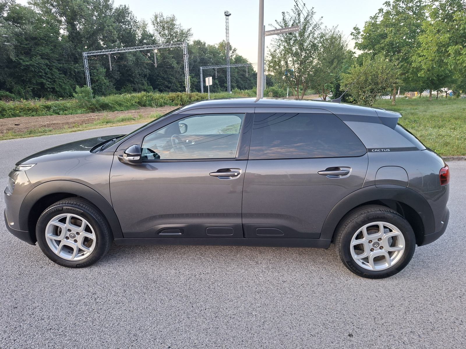 CITROEN C4 CACTUS 1,5 eHDI HR VOZILO, SHINE, NAVI, KAMERA......, fotografija 7