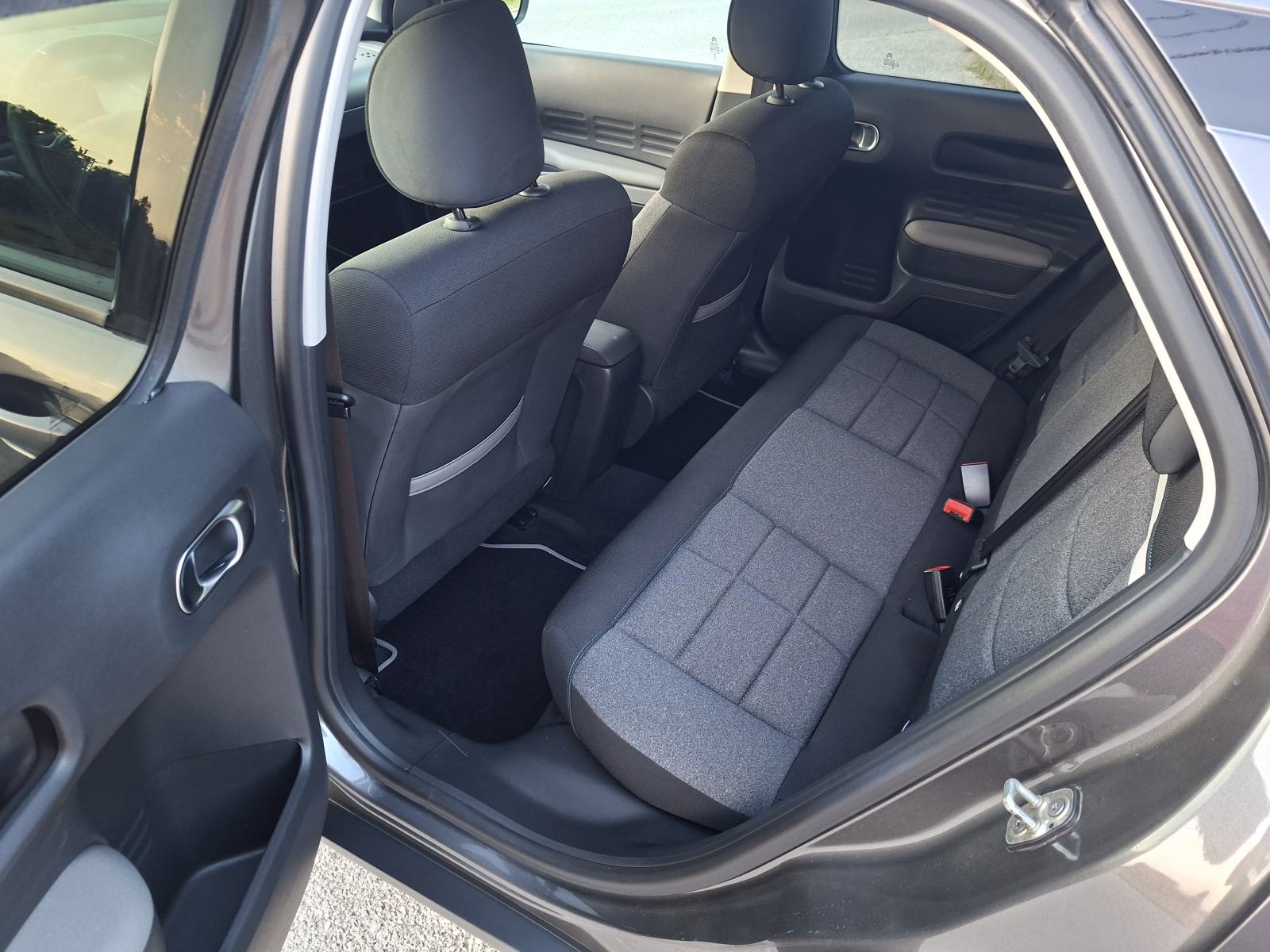 CITROEN C4 CACTUS 1,5 eHDI HR VOZILO, SHINE, NAVI, KAMERA......, fotografija 10