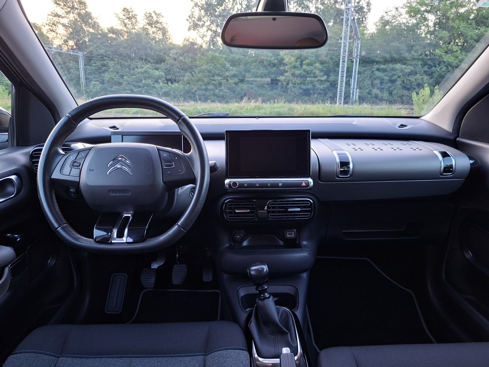 CITROEN C4 CACTUS 1,5 eHDI HR VOZILO, SHINE, NAVI, KAMERA......, fotografija 11