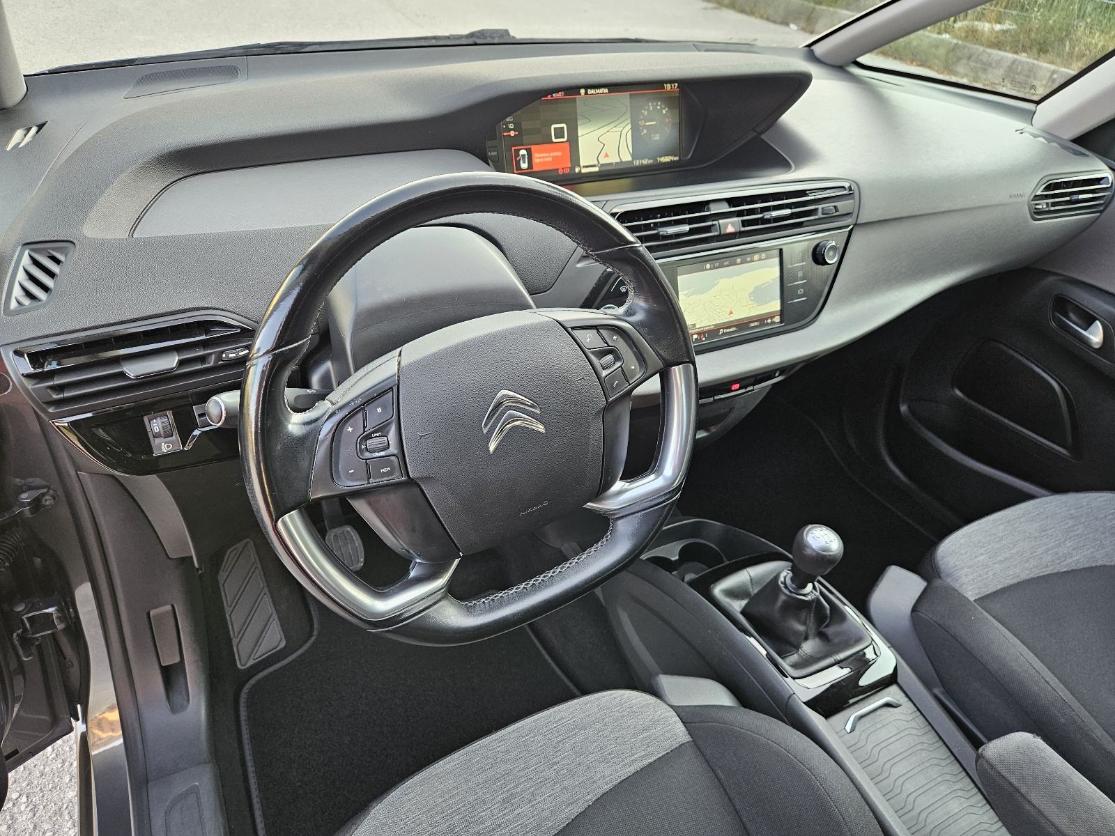 CITROEN C4 PICASSO 1,6 HDi 120 KS • FULL OPREMA • JAMSTVO, fotografija 18
