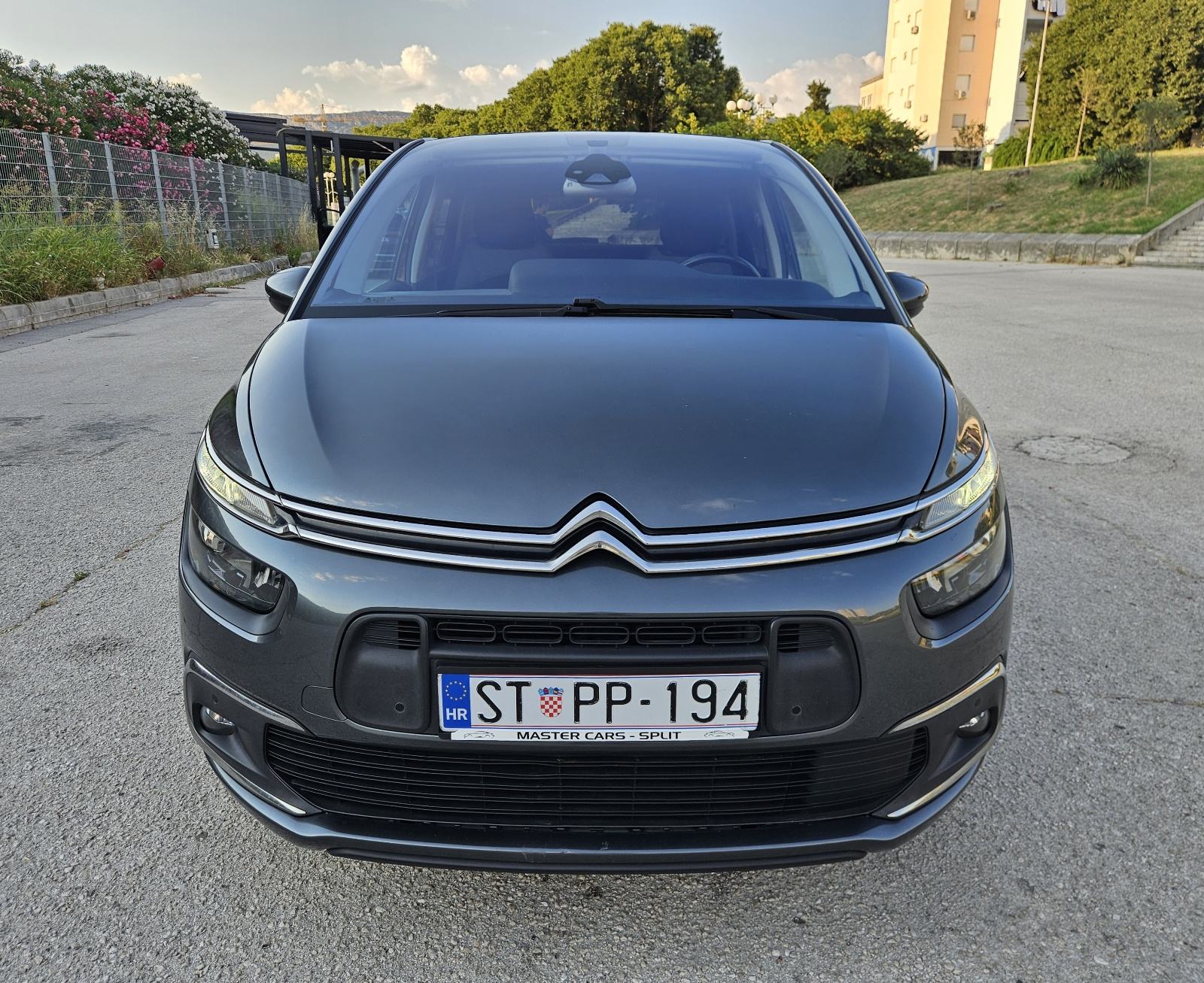 CITROEN C4 PICASSO 1,6 HDi 120 KS • FULL OPREMA • JAMSTVO, fotografija 6