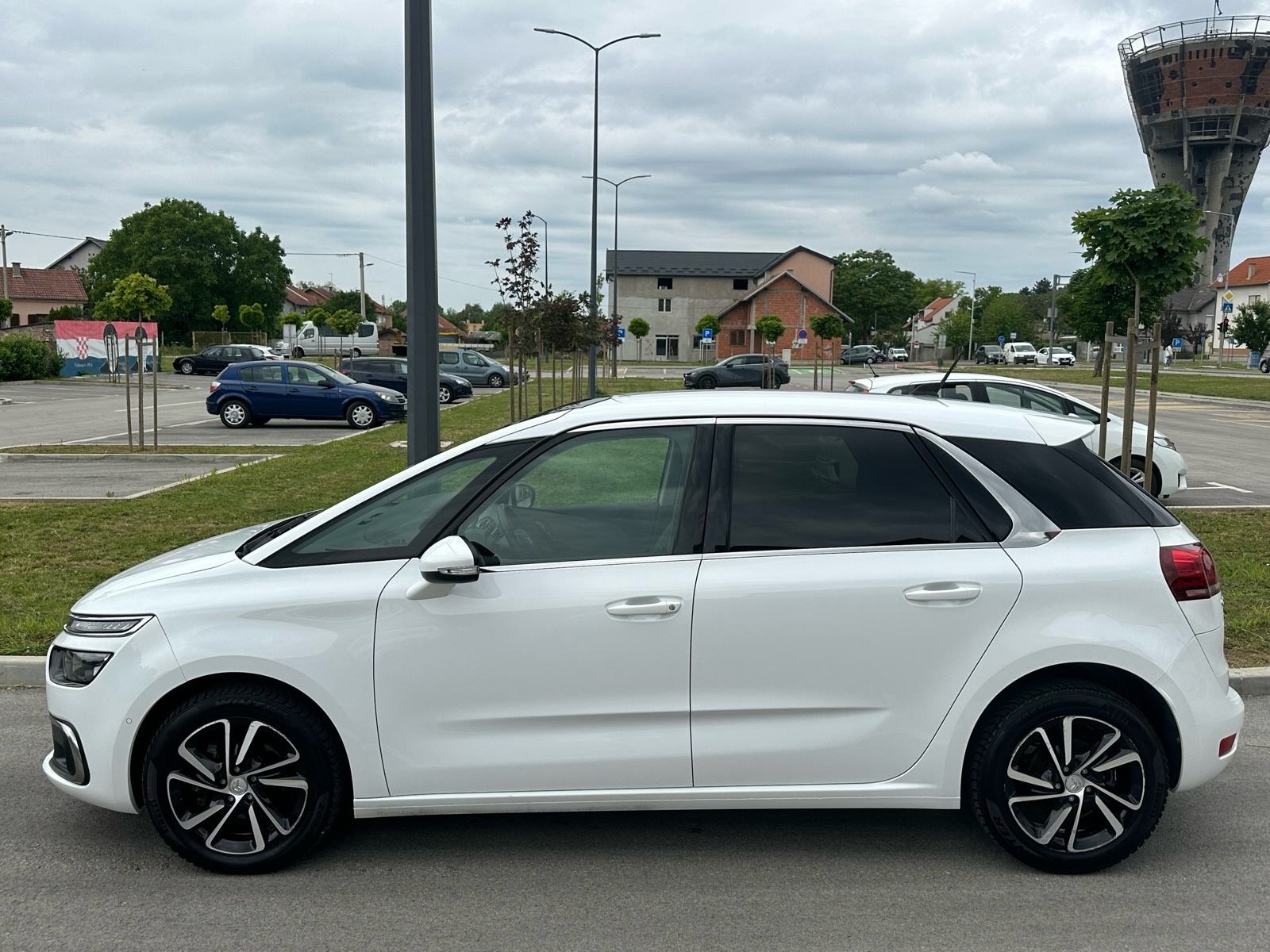 CITROEN C4 PICASSO 1.6 HDI EXCLUSIVE AUTOMATIK, PANORAMA, KAMERA, fotografija 3
