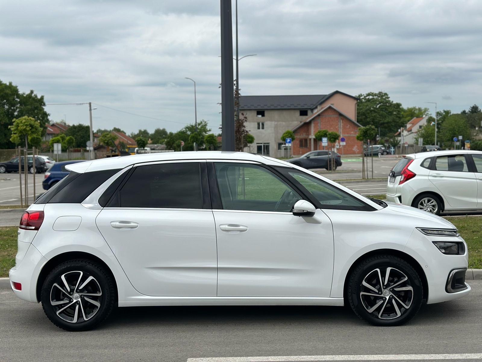 CITROEN C4 PICASSO 1.6 HDI EXCLUSIVE AUTOMATIK, PANORAMA, KAMERA, fotografija 4