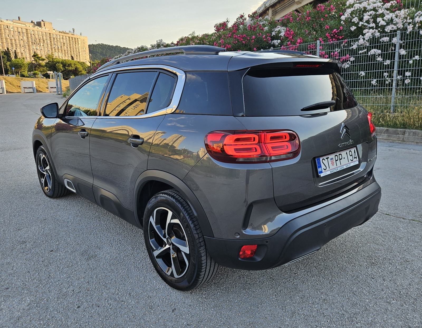 CITROEN C5 AIRCROSS 1,2 TURBO 130 KS • AUTOMATIK • SAMO 59.000 KM, fotografija 11