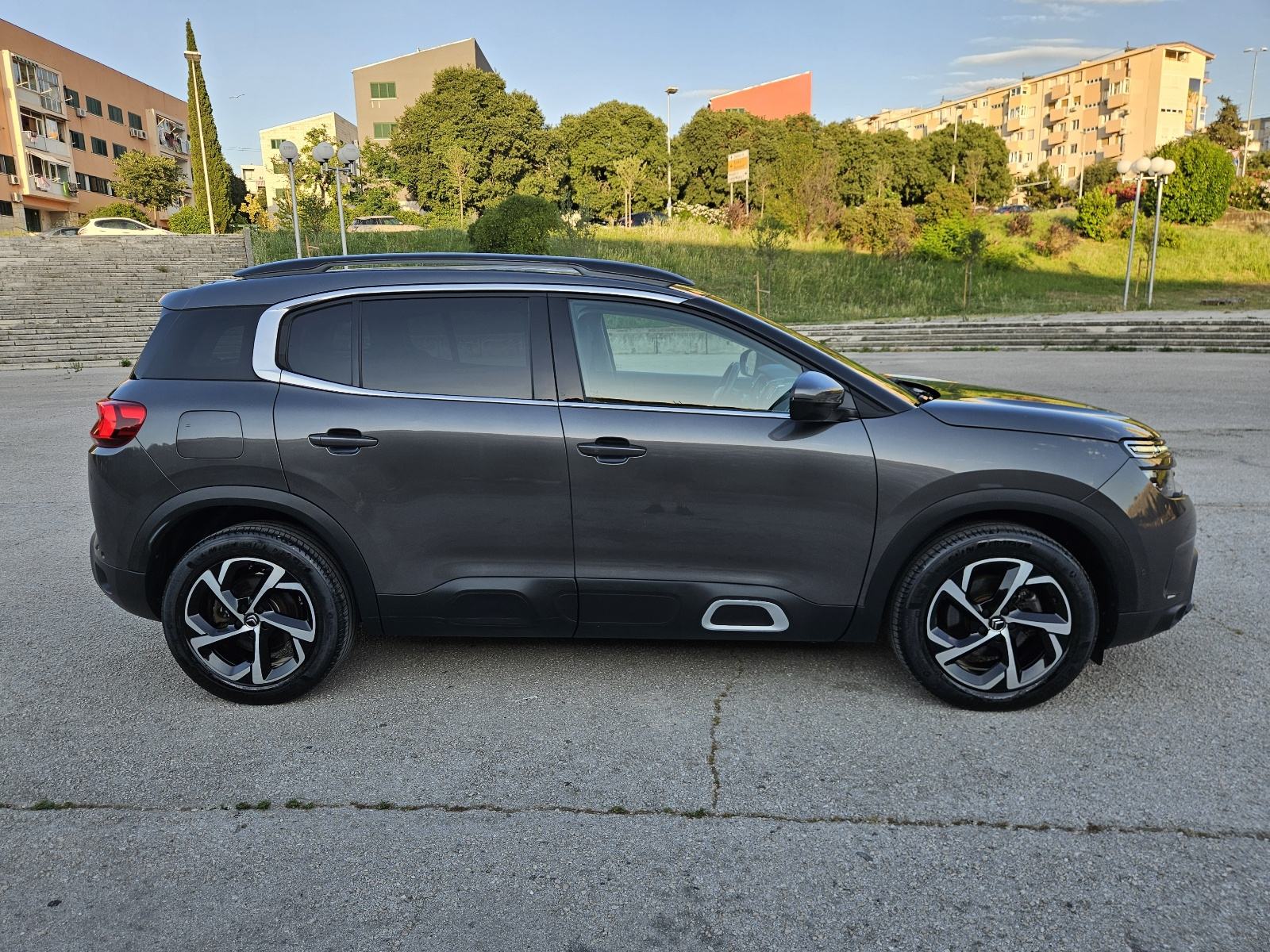 CITROEN C5 AIRCROSS 1,2 TURBO 130 KS • AUTOMATIK • SAMO 59.000 KM, fotografija 8