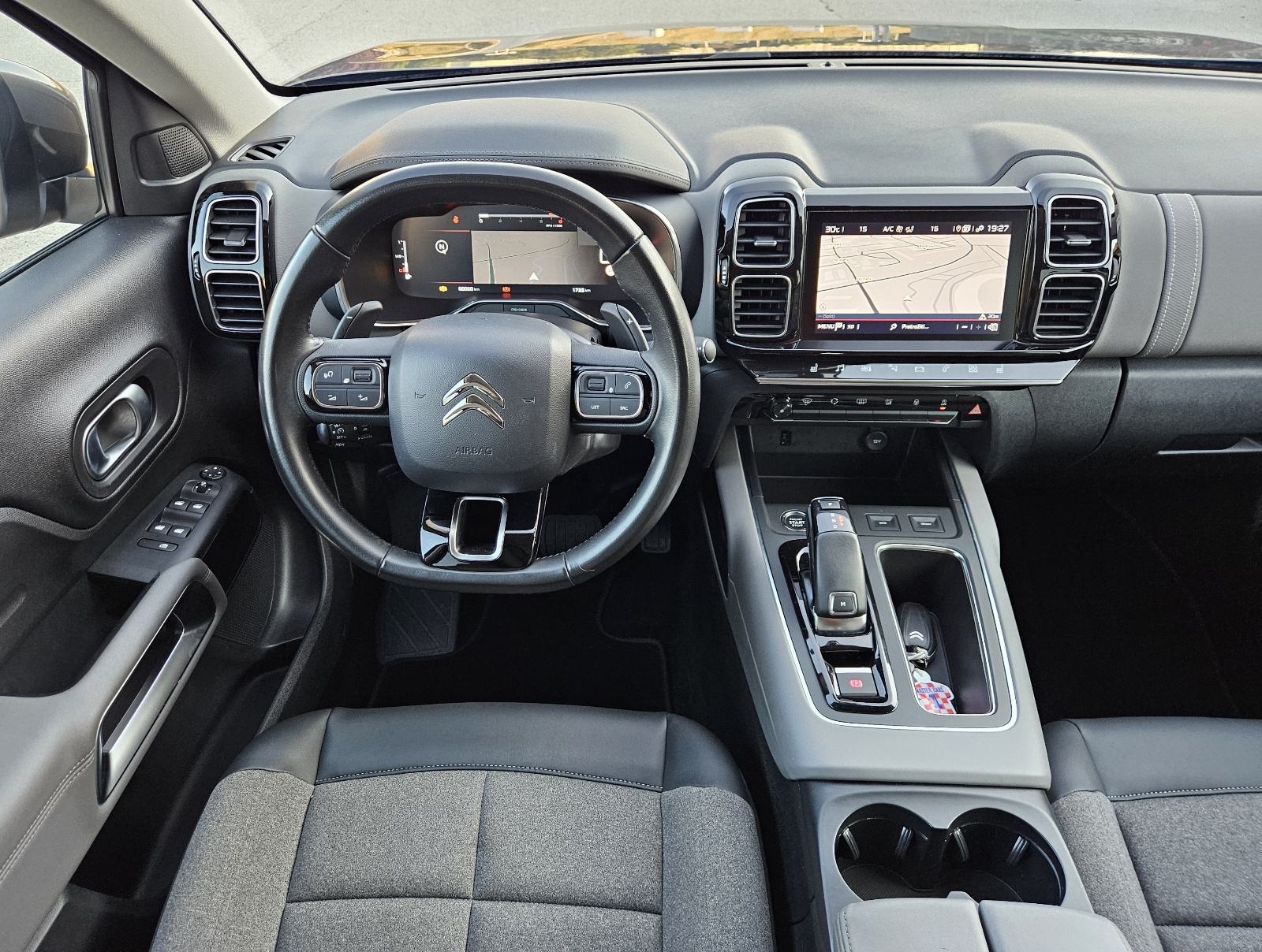 CITROEN C5 AIRCROSS 1,2 TURBO 130 KS • AUTOMATIK • SAMO 59.000 KM, fotografija 19