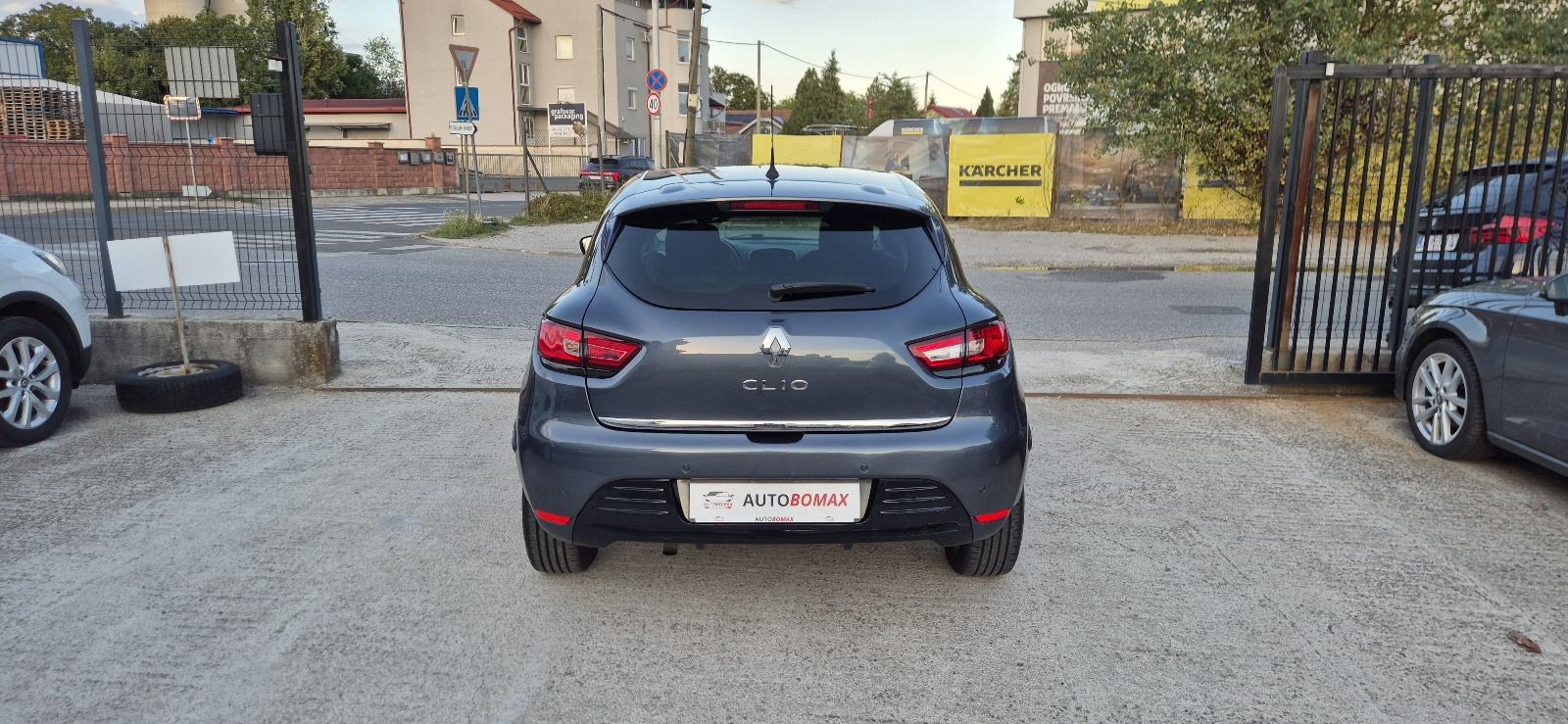 Clio 0.9 TCe servisna navi alu pdc temp aut klima odličan, fotografija 9