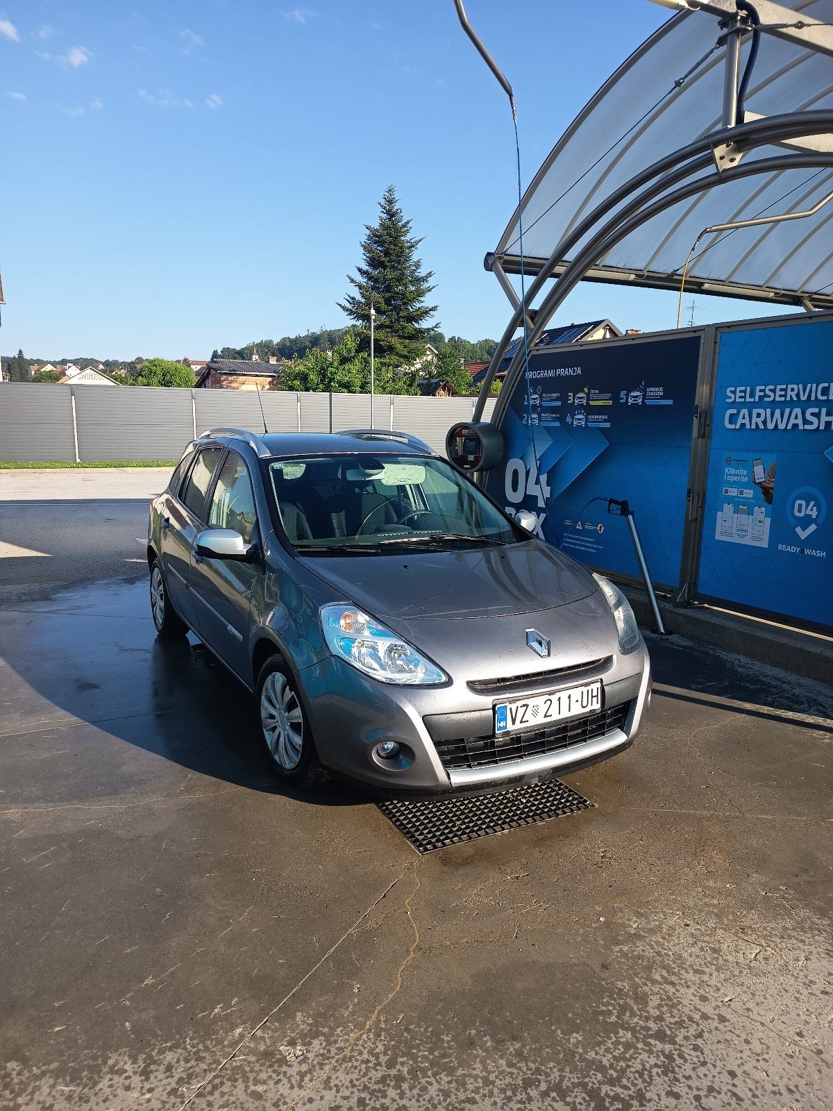 Clio Grandtour 1.5 dci, fotografija 3