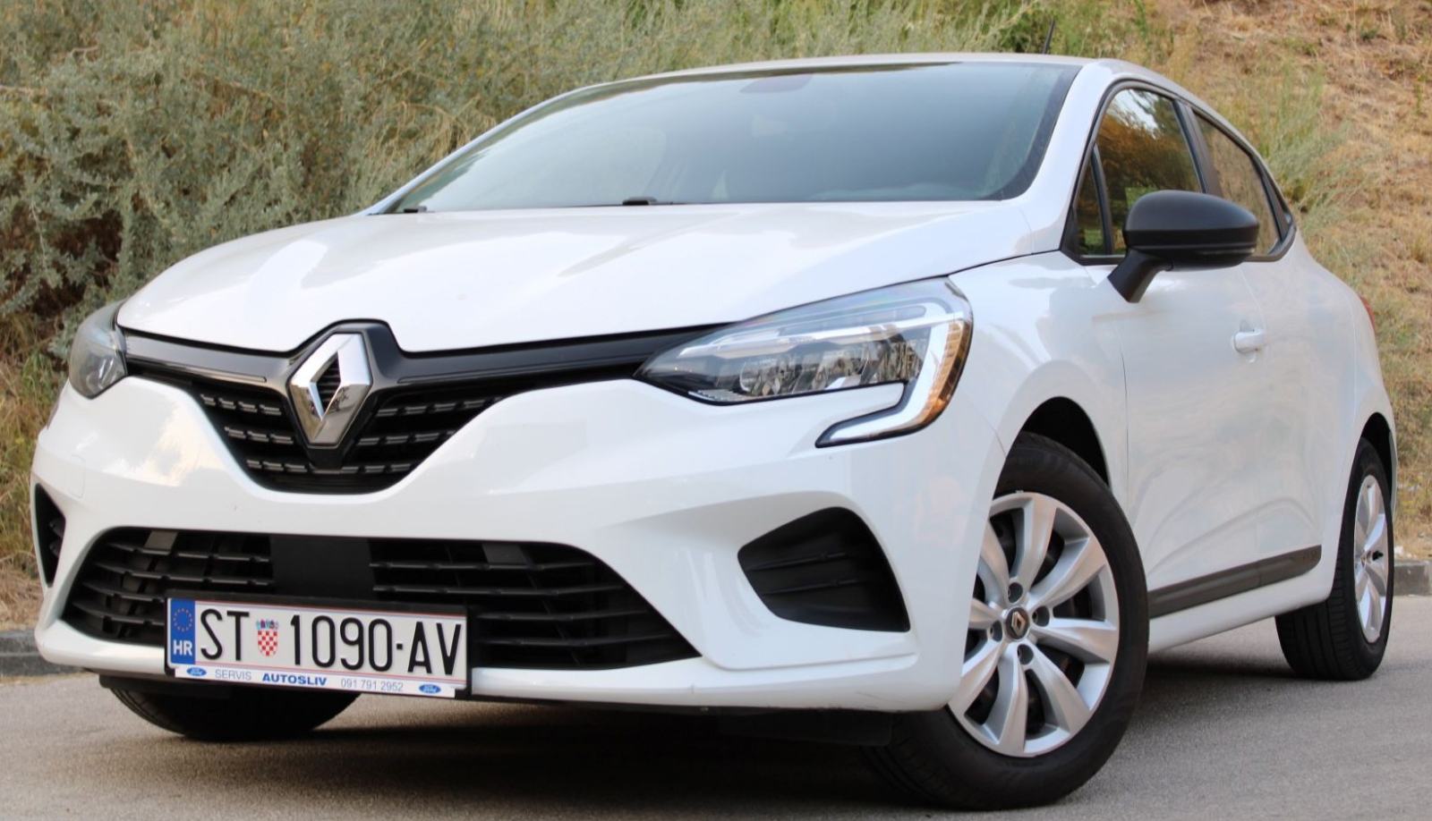 CLIO TCE*MODEL 2021G*LED*TEMPOMAT*ESP*NOVE GUME*SERVISNA*REG.9./2027.G, fotografija 2