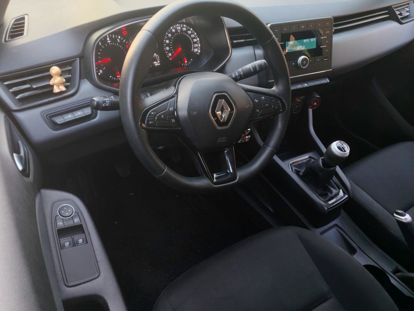 CLIO TCE*MODEL 2021G*LED*TEMPOMAT*ESP*NOVE GUME*SERVISNA*REG.9./2027.G, fotografija 7