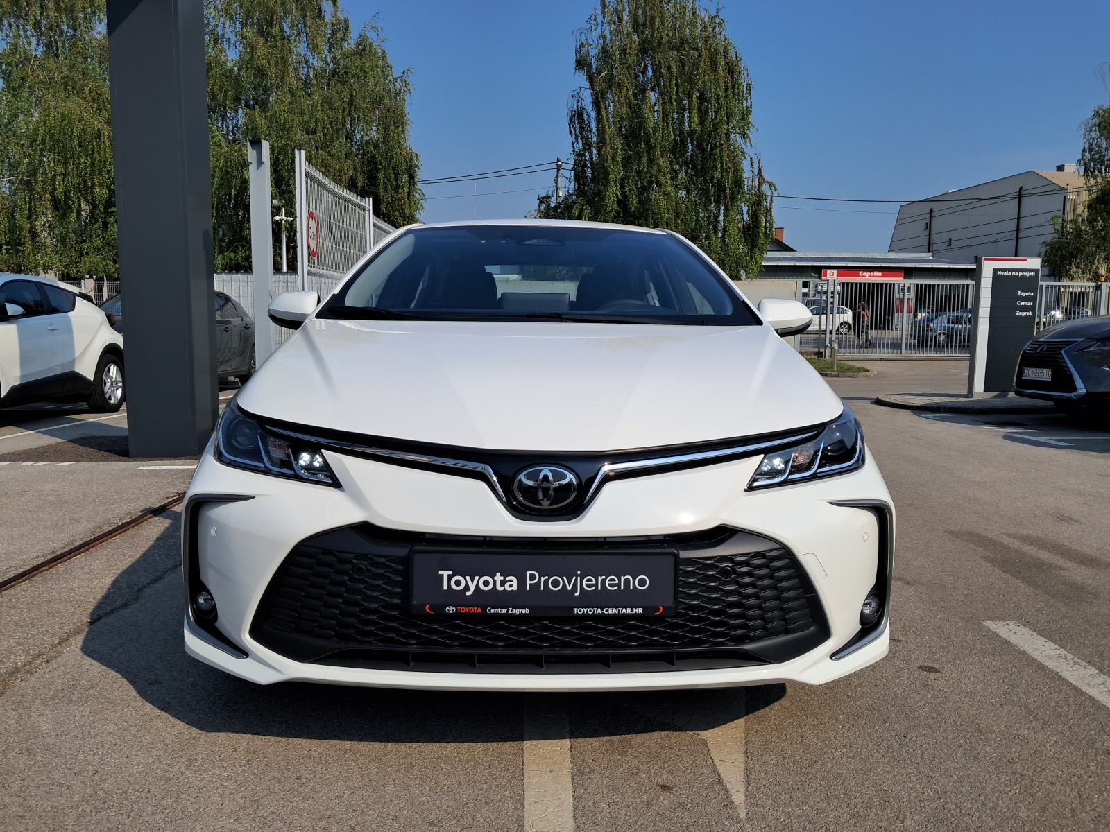 COROLLA SD 1.5 M/T LUNA * VOZILA U DOLASKU * ISPORUKA KRAJEM GODINE.., fotografija 6
