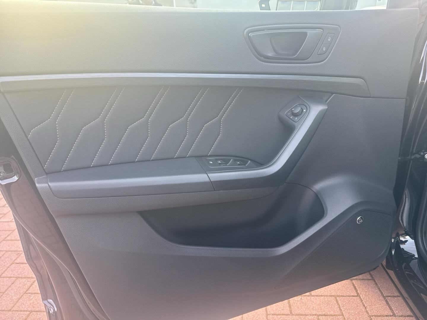 Cupra Ateca 2,0 TSI 300 KS 4Drive DSG PANORAMA ACC DCC 360 KAMERA 1.VL, fotografija 6
