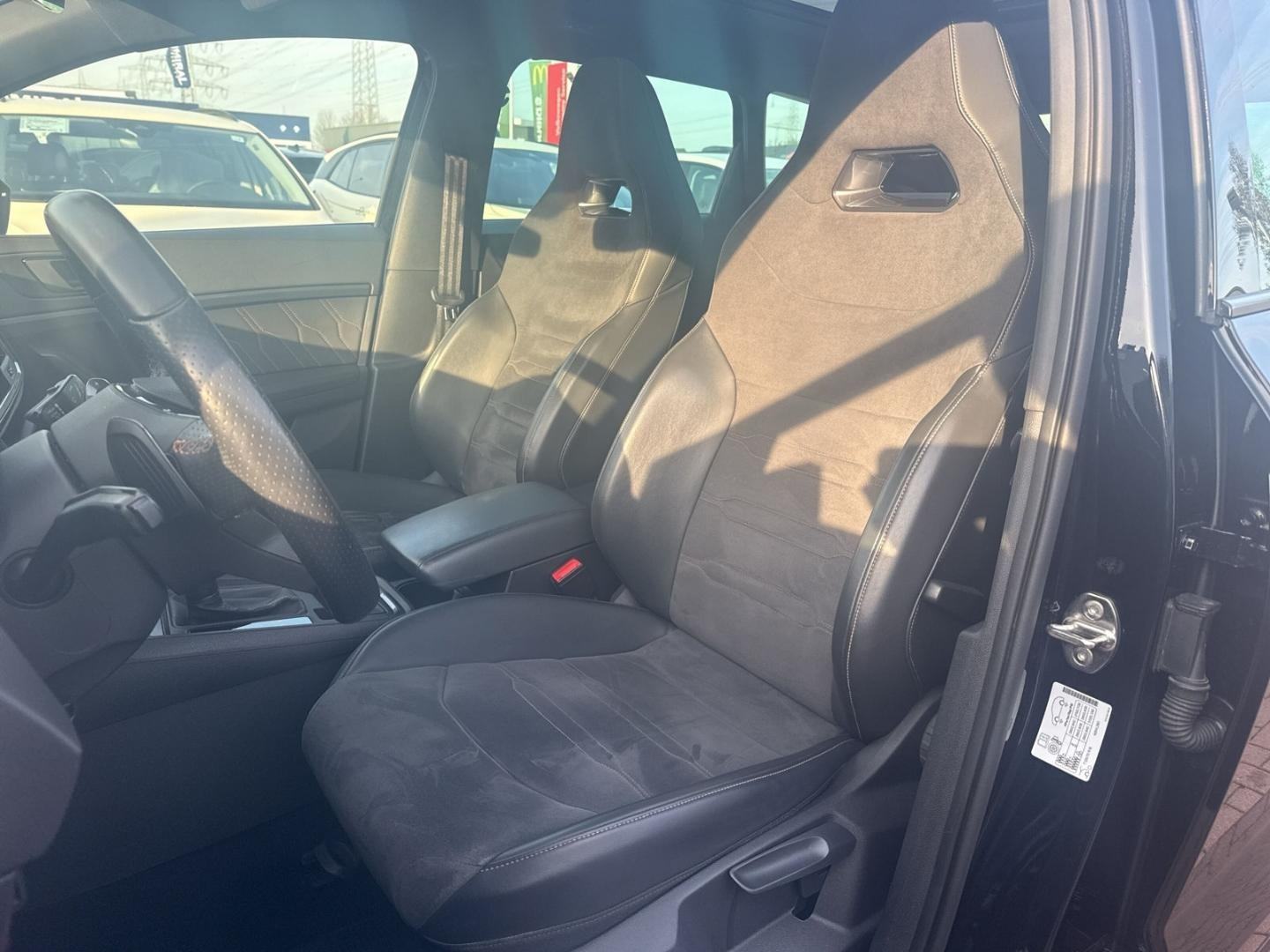Cupra Ateca 2,0 TSI 300 KS 4Drive DSG PANORAMA ACC DCC 360 KAMERA 1.VL, fotografija 8