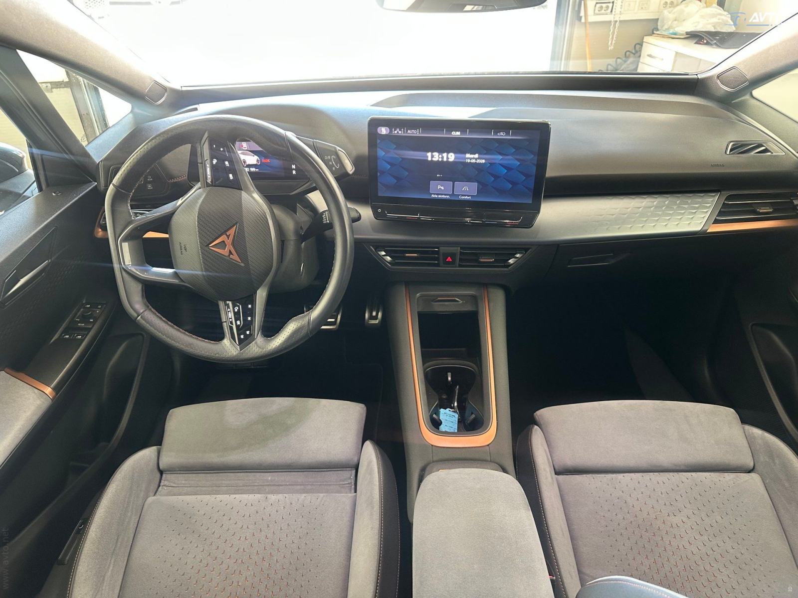 Cupra Born 150kW-62 KW BATERIJA.KAMERA.NAVI.ALKANTARA.ACC.TOP, fotografija 9