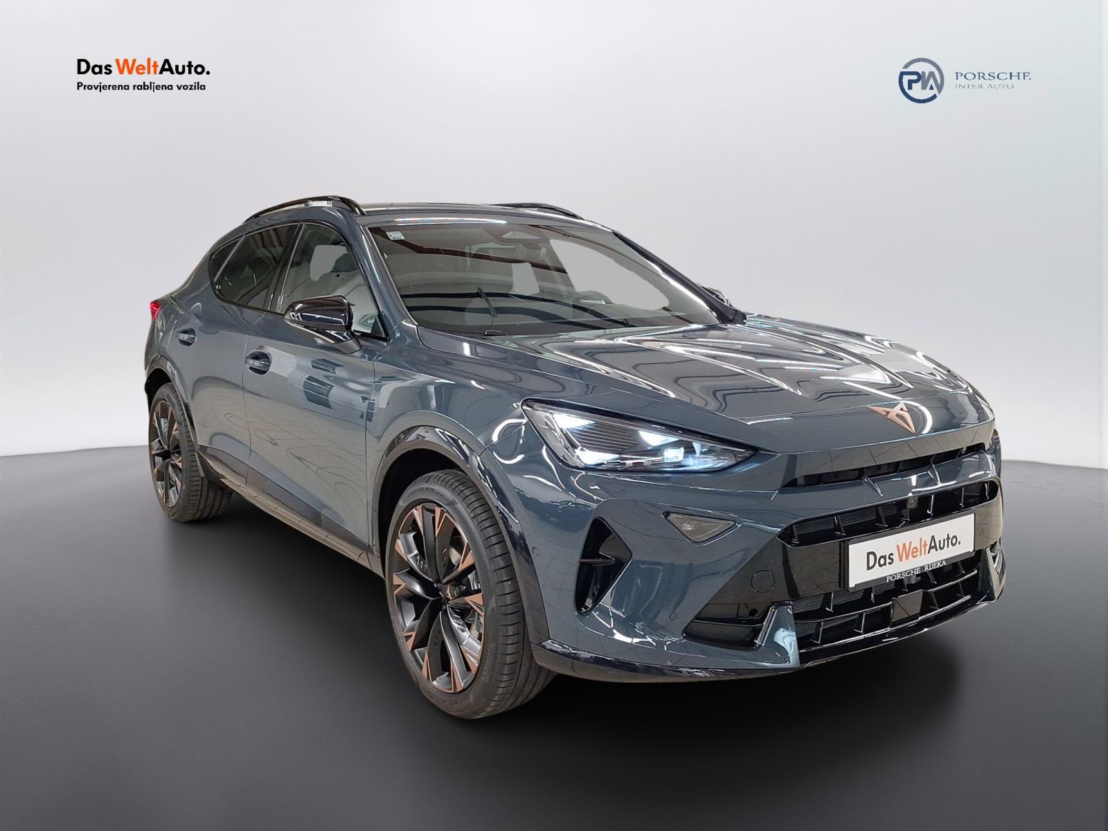 Cupra Formentor 1.5 e-Hybrid 150 kW DSG Tribe * DEMO VOZILO *, fotografija 3
