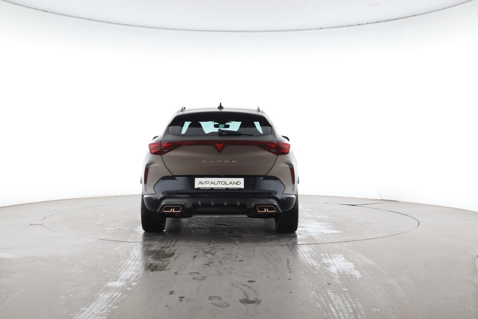 Cupra Formentor 1.5 e-Hybrid 200 kW DSG VZ PHEV WLTP 118KM BAT. 99,2 %, fotografija 17
