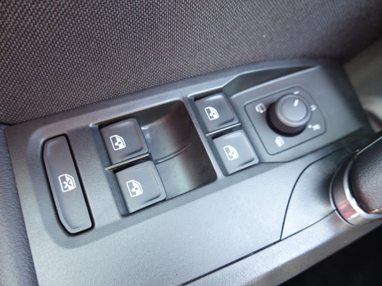 Cupra Formentor 1.5 eTSI DSG+F1+LED+ACC+VZV.KAMERA+KEYLESS, fotografija 9