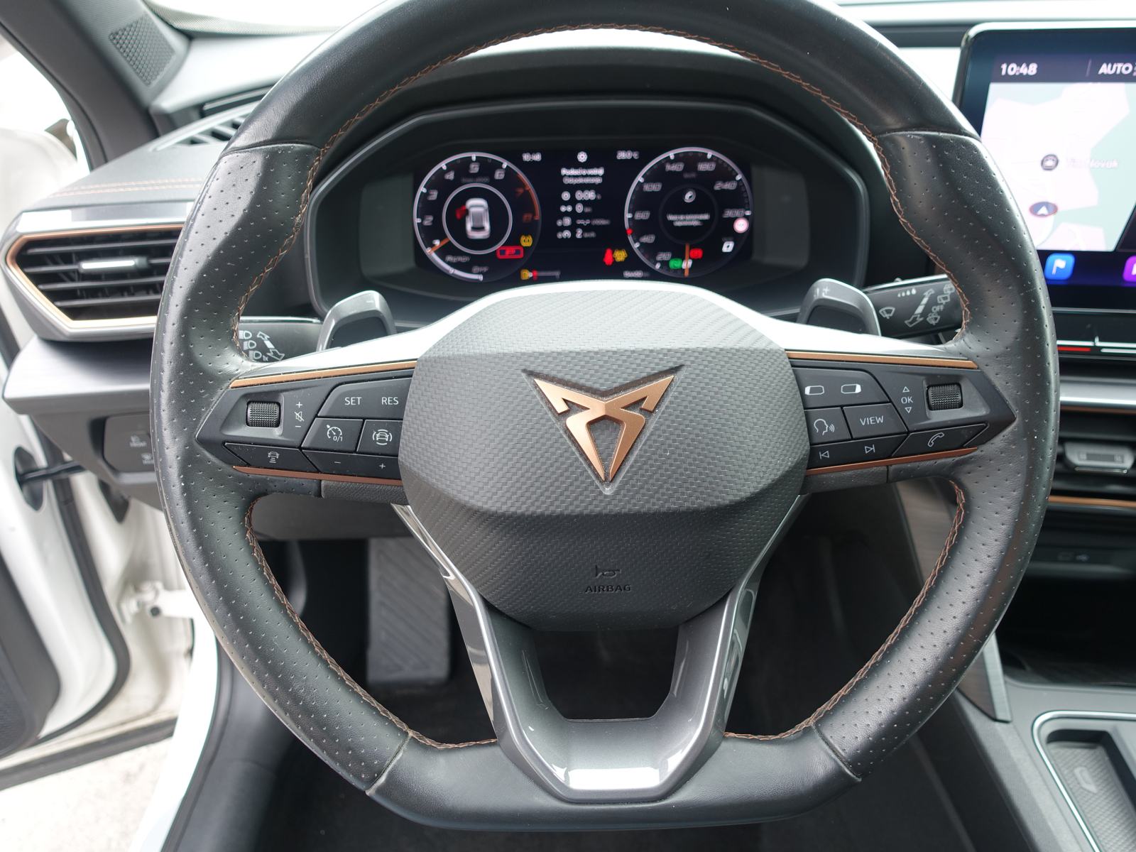 Cupra Formentor 1,5 TSI 150 DSG / JAMSTVO + REGISTRACIJA, fotografija 12