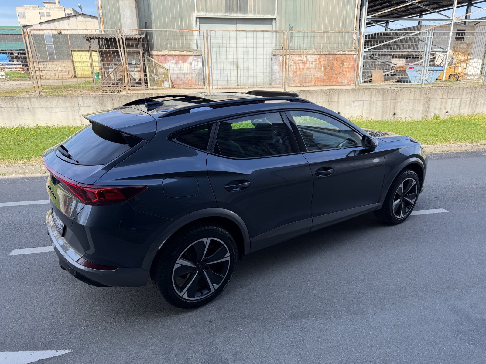 CUPRA FORMENTOR 1.5 TSI 150 KS,77 TKM, PANORAMA, LEASING, GARANCIJA, fotografija 16