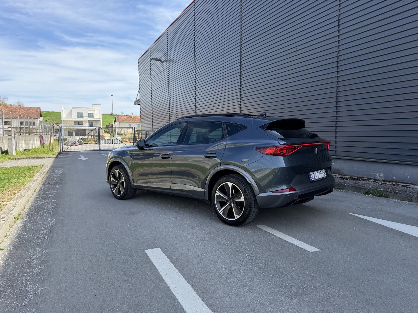 CUPRA FORMENTOR 1.5 TSI 150 KS,77 TKM, PANORAMA, LEASING, GARANCIJA, fotografija 14