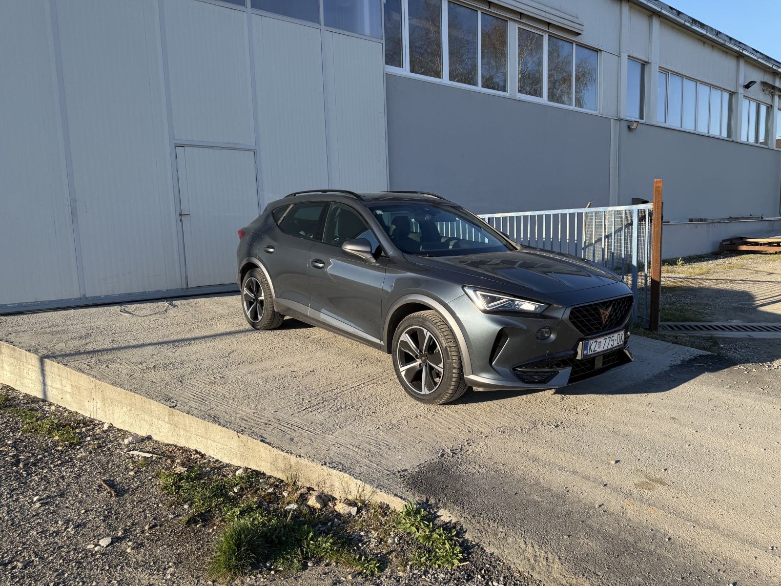 CUPRA FORMENTOR 1.5 TSI 150 KS,77 TKM, PANORAMA, LEASING, GARANCIJA, fotografija 11
