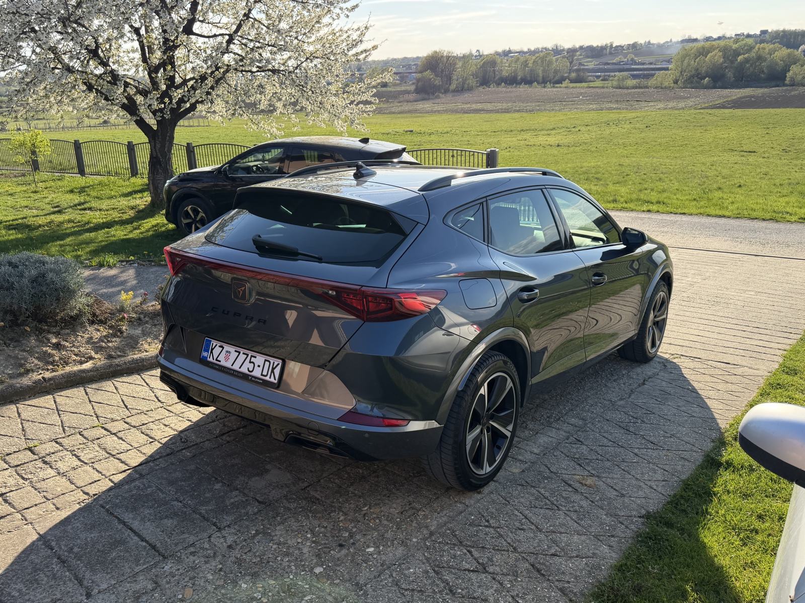 CUPRA FORMENTOR 1.5 TSI 150 KS,77 TKM, PANORAMA, LEASING, GARANCIJA, fotografija 20