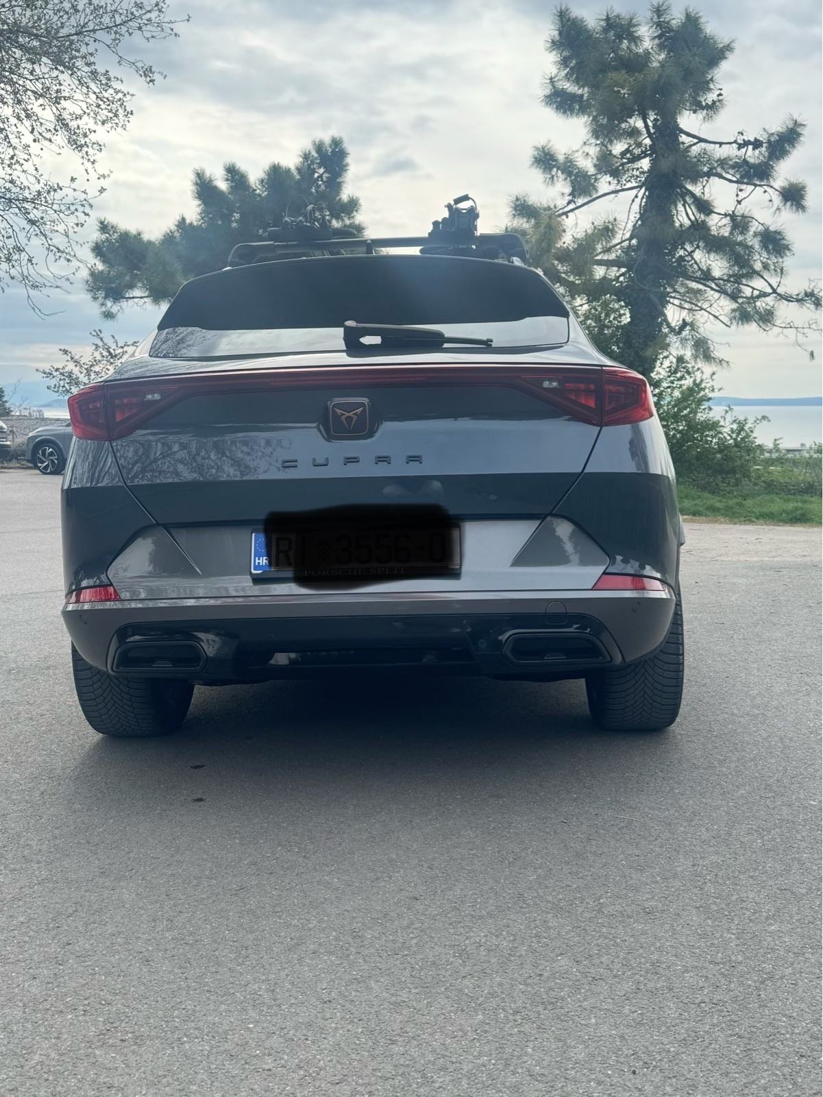 Cupra Formentor 1,5 TSI automatik, fotografija 4