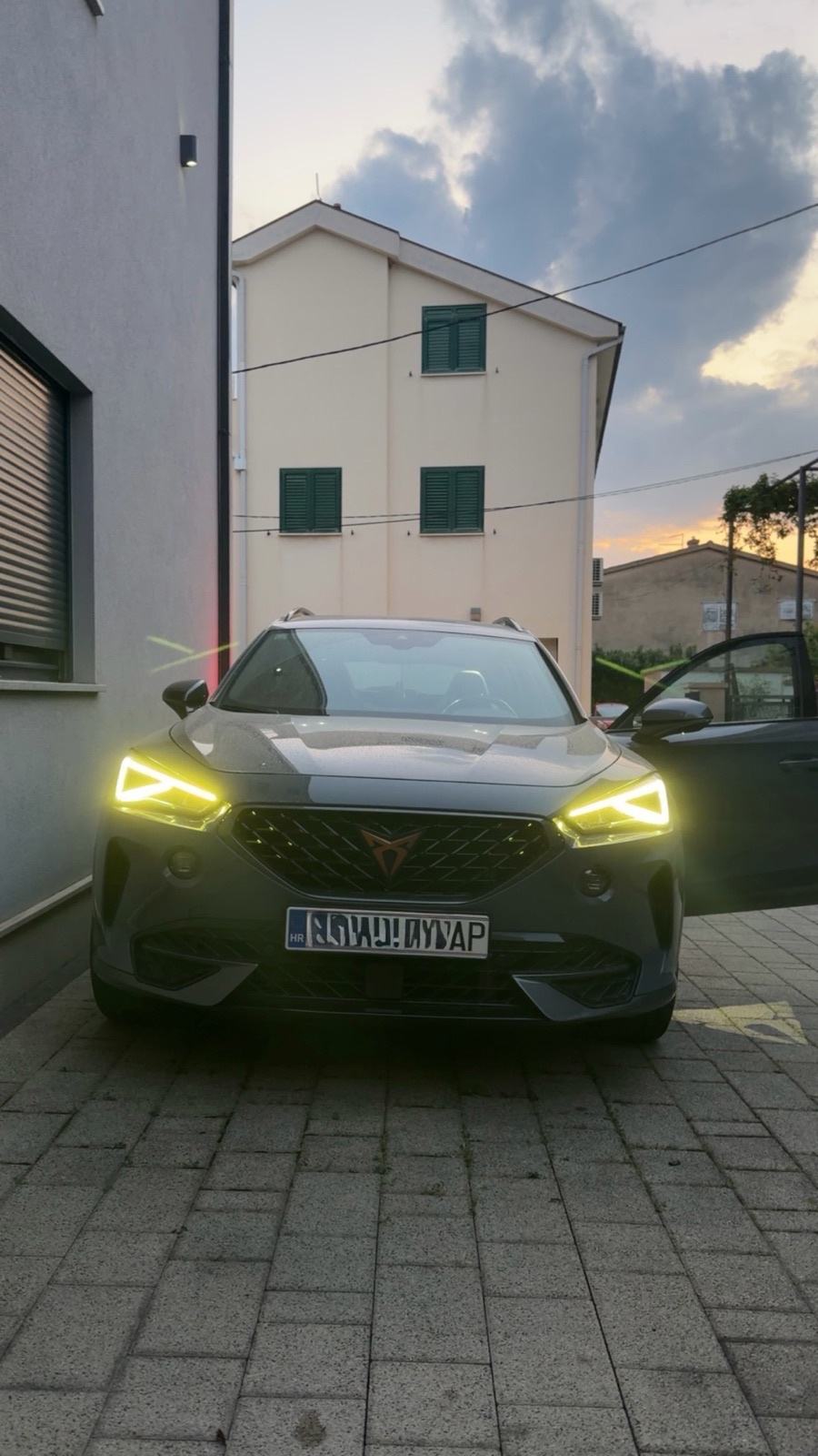 Cupra Formentor 1,5 TSI automatik, fotografija 3