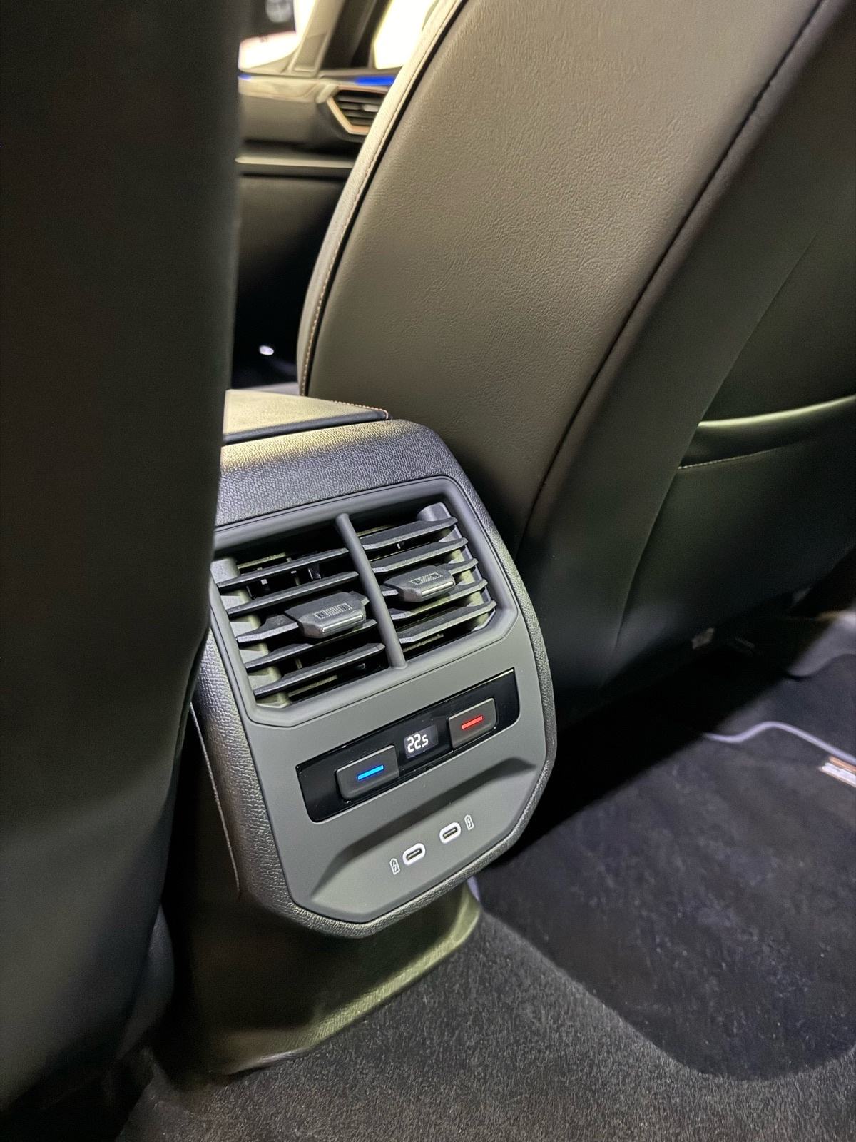 Cupra Formentor 1,5 TSI DSG ACC Matrix Kamera Keyless, fotografija 20