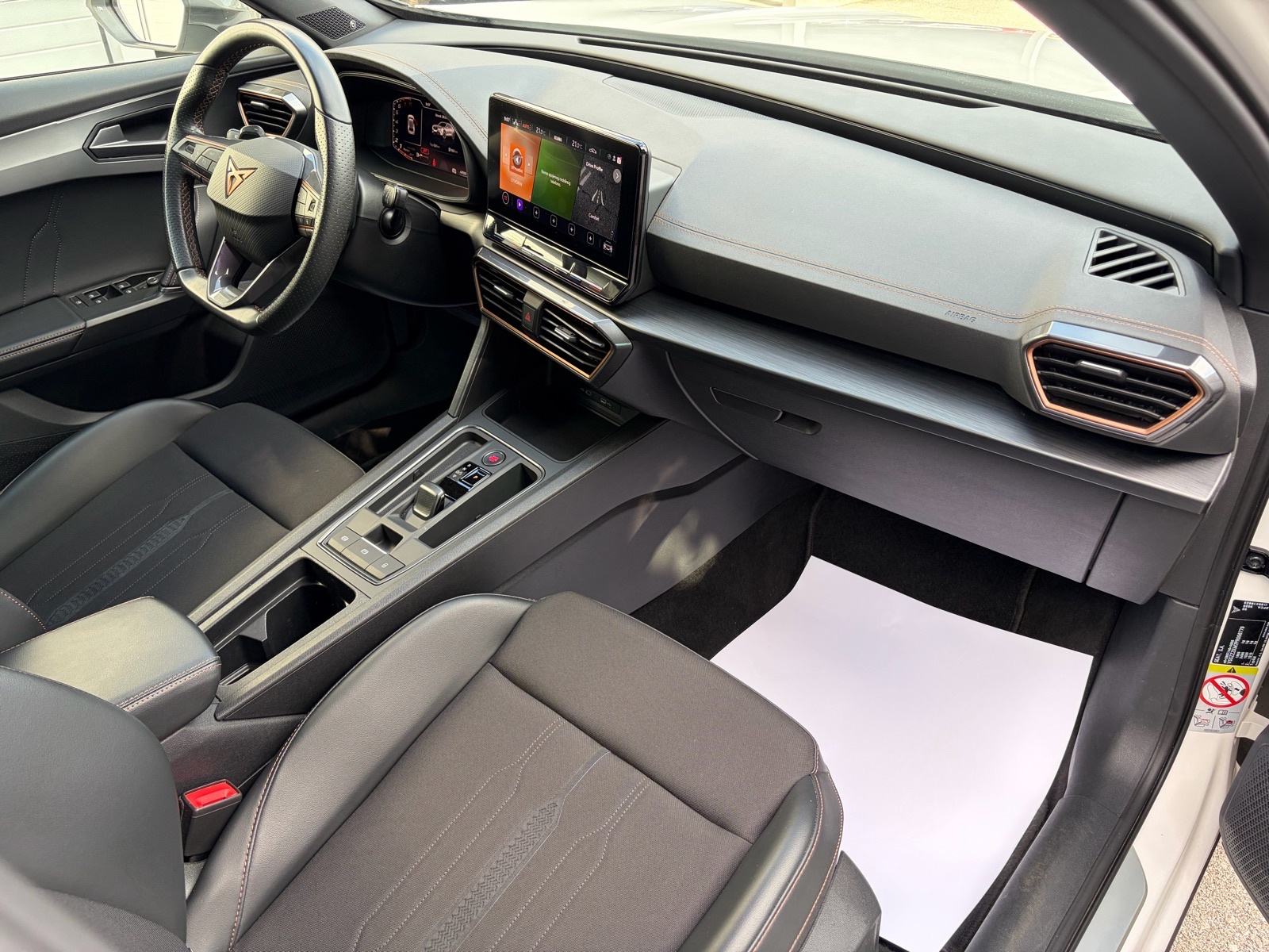 Cupra Formentor 1,5 TSI DSG | LED | ACC | Beats | Jamstvo do 36 mj., fotografija 13