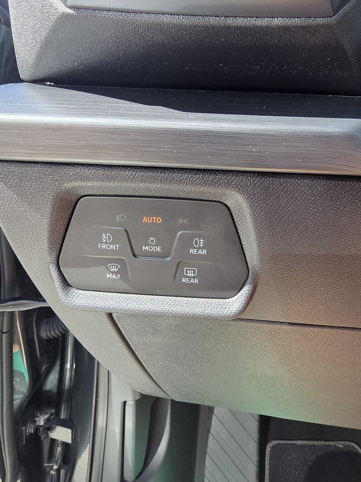 Cupra Formentor 1,5 TSI DSG NAVI, LED, KAMERA, fotografija 13