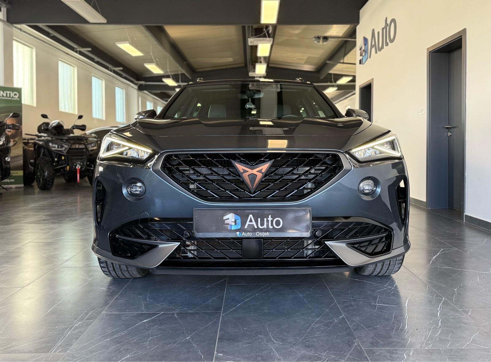 Cupra Formentor 1,5 TSI DSG •Pano,Led Matrix,Kamera,Alu 19”,Keylees•, fotografija 3