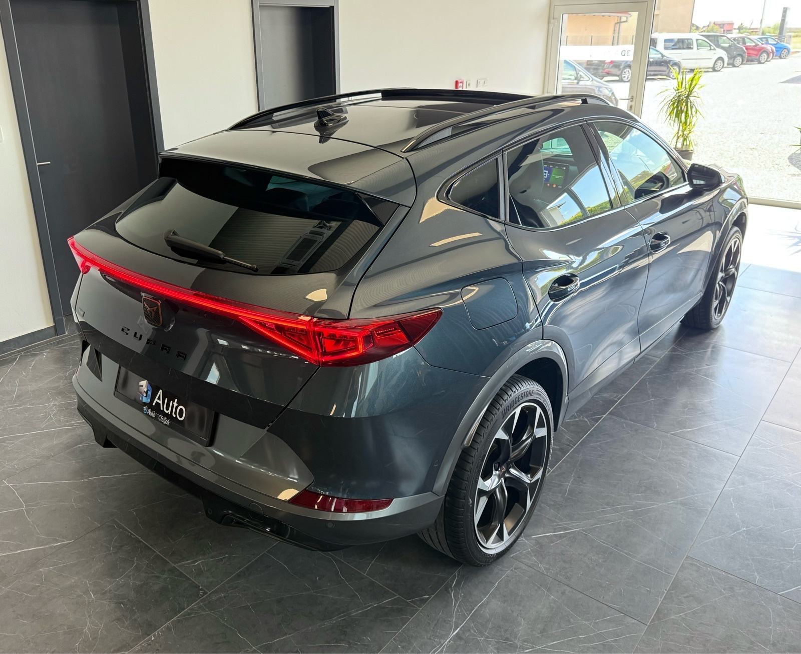Cupra Formentor 1,5 TSI DSG •Pano,Led Matrix,Kamera,Alu 19”,Keylees•, fotografija 8