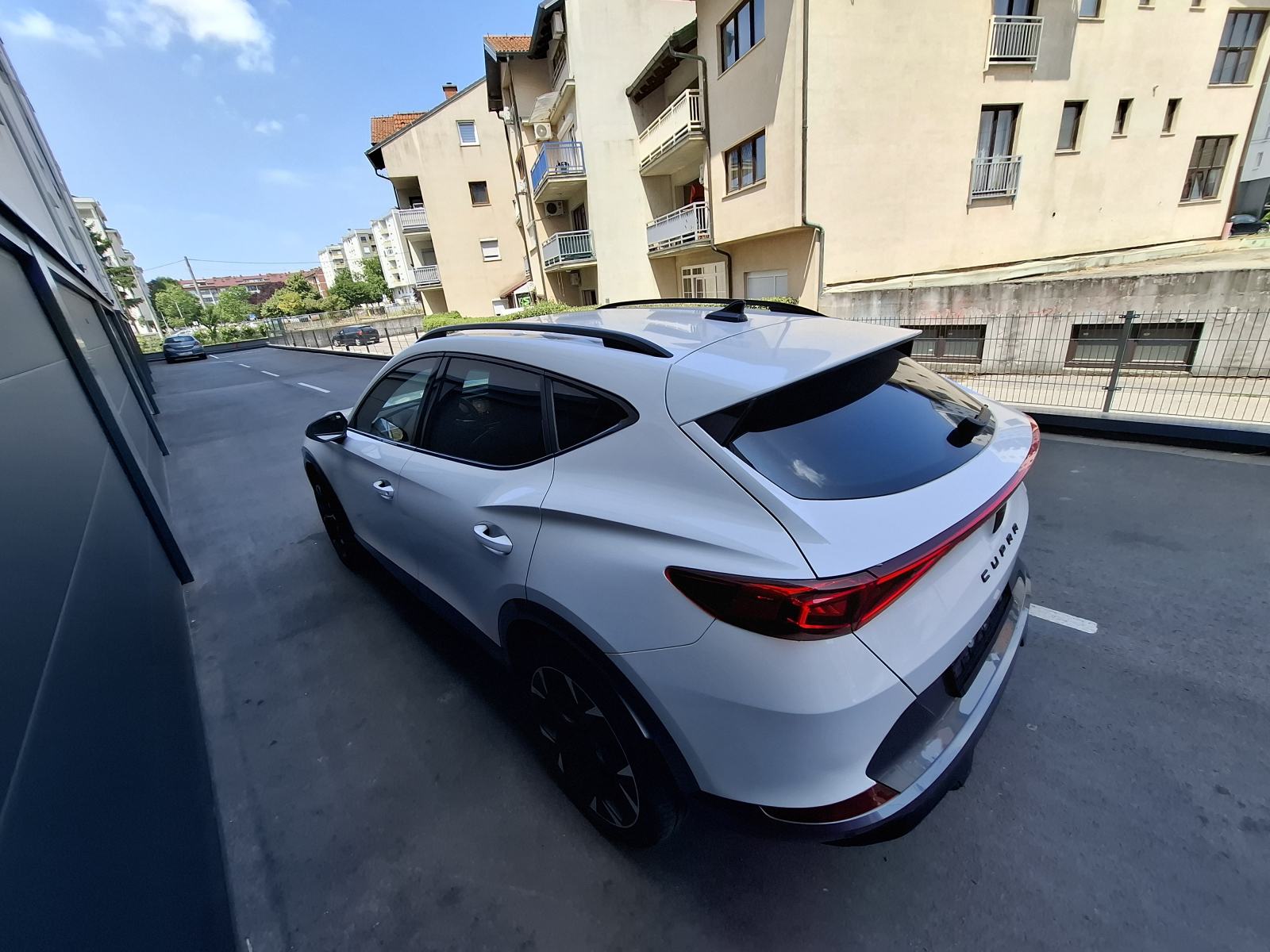 Cupra Formentor 1,5 TSI DSG, SNIŽENO 3500e, samo 9700km,, fotografija 9