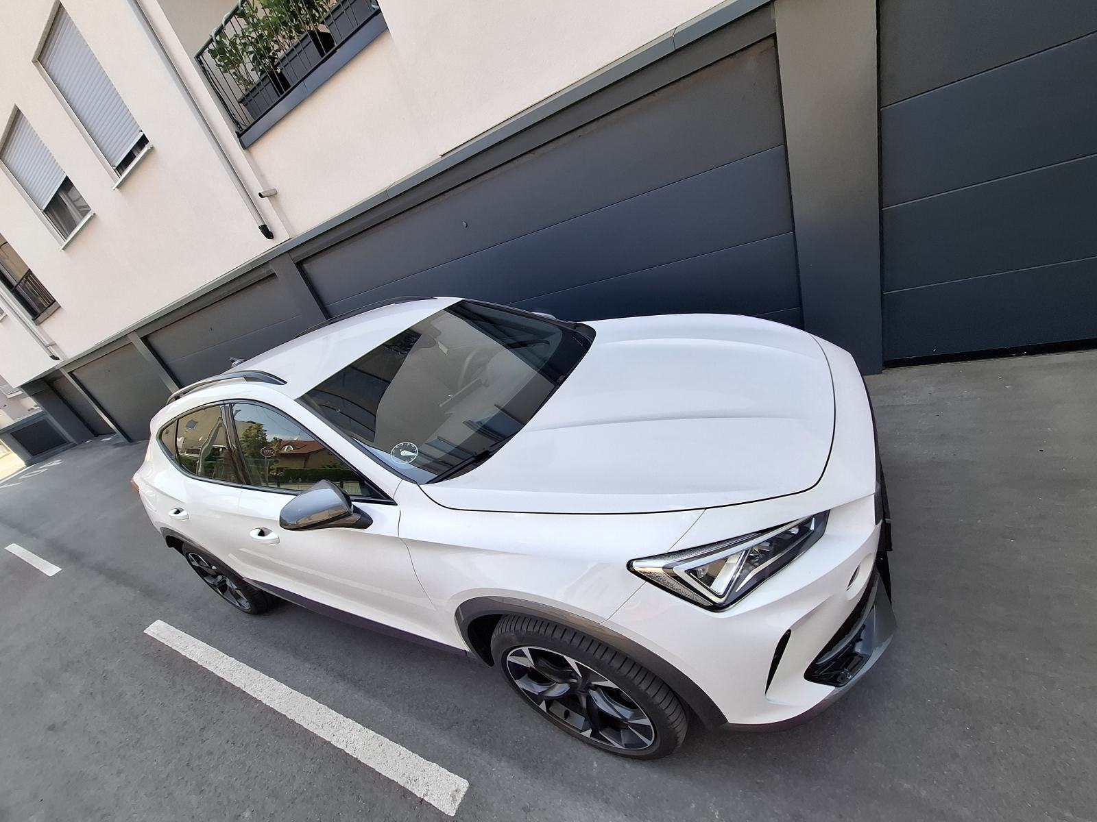Cupra Formentor 1,5 TSI DSG, SNIŽENO 3500e, samo 9700km,, fotografija 11