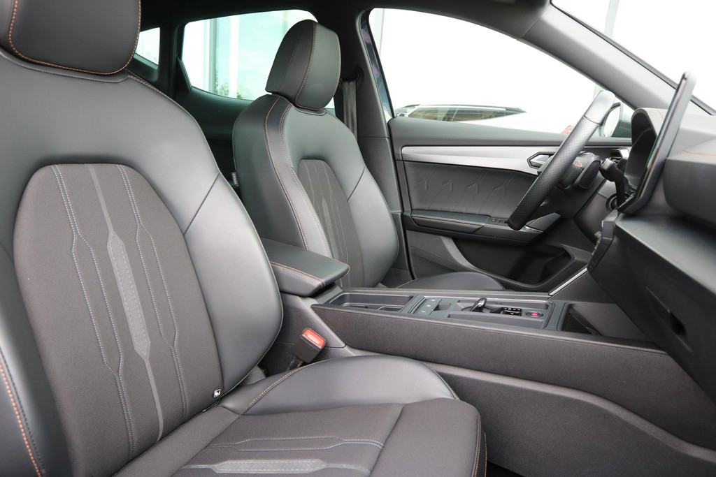 Cupra Formentor 1.5 TSI DSG-Tiptronik Basis VIRTUAL - Full LED -, fotografija 7