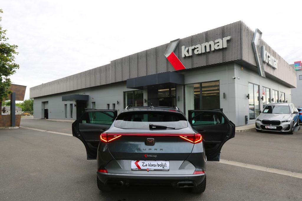 Cupra Formentor 1.5 TSI DSG-Tiptronik Basis VIRTUAL - Full LED -, fotografija 17