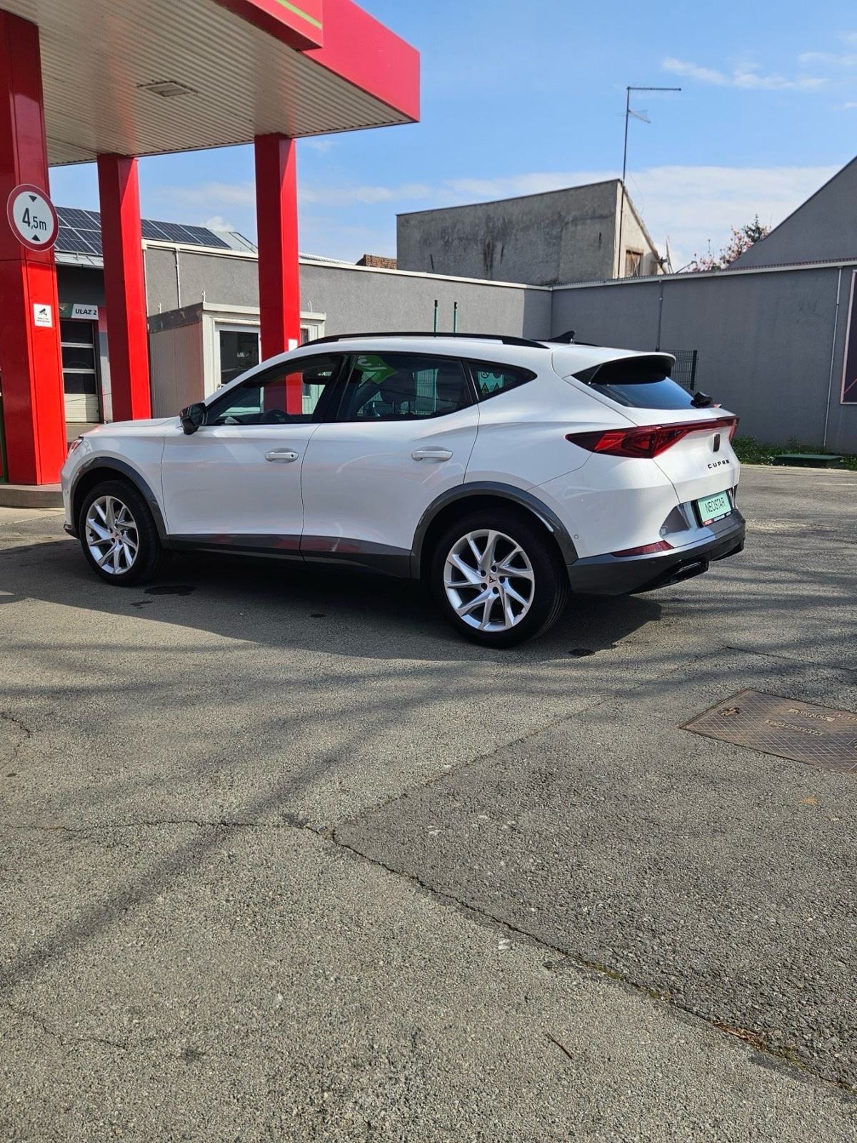 Cupra Formentor 1,5 TSI DSG, Top oprema! Samo 47.000km. Jamstvo, fotografija 7