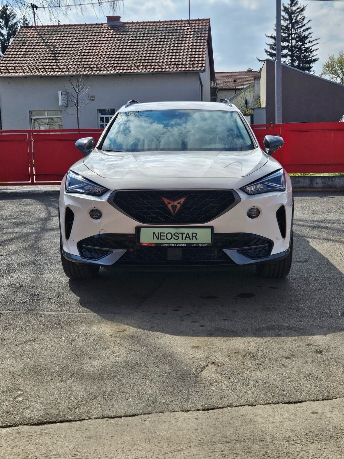 Cupra Formentor 1,5 TSI DSG, Top oprema! Samo 47.000km. Jamstvo, fotografija 2