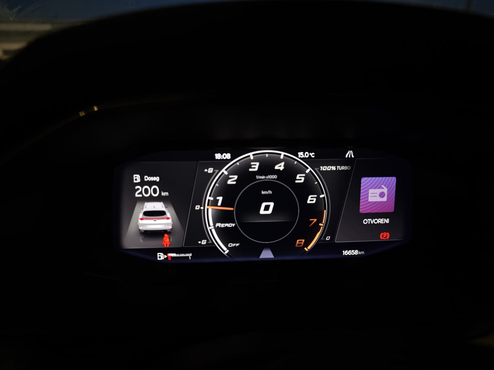 Cupra Formentor 1.5 TSI, 2023.g., 17.000km, fotografija 10