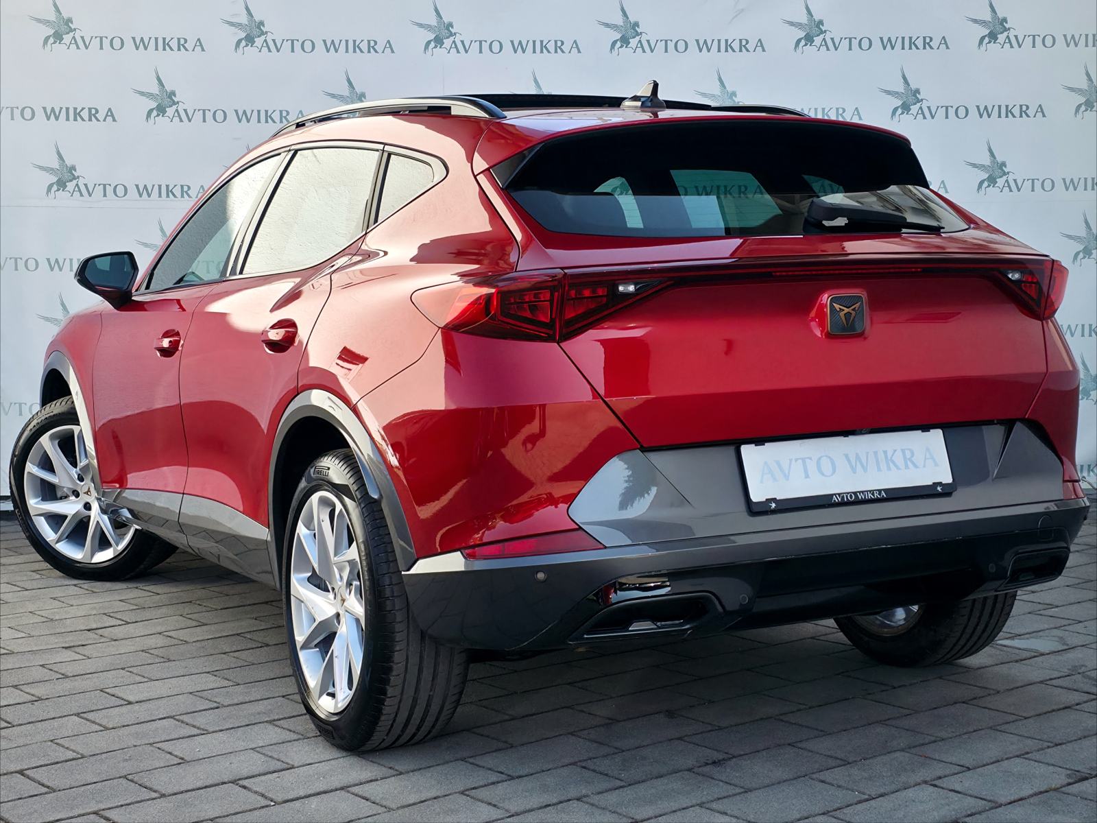 Cupra Formentor 1,5TSI Impulse FULLED-PANOR-ACC-AMBIENT-KELYESS-KAMERA, fotografija 3