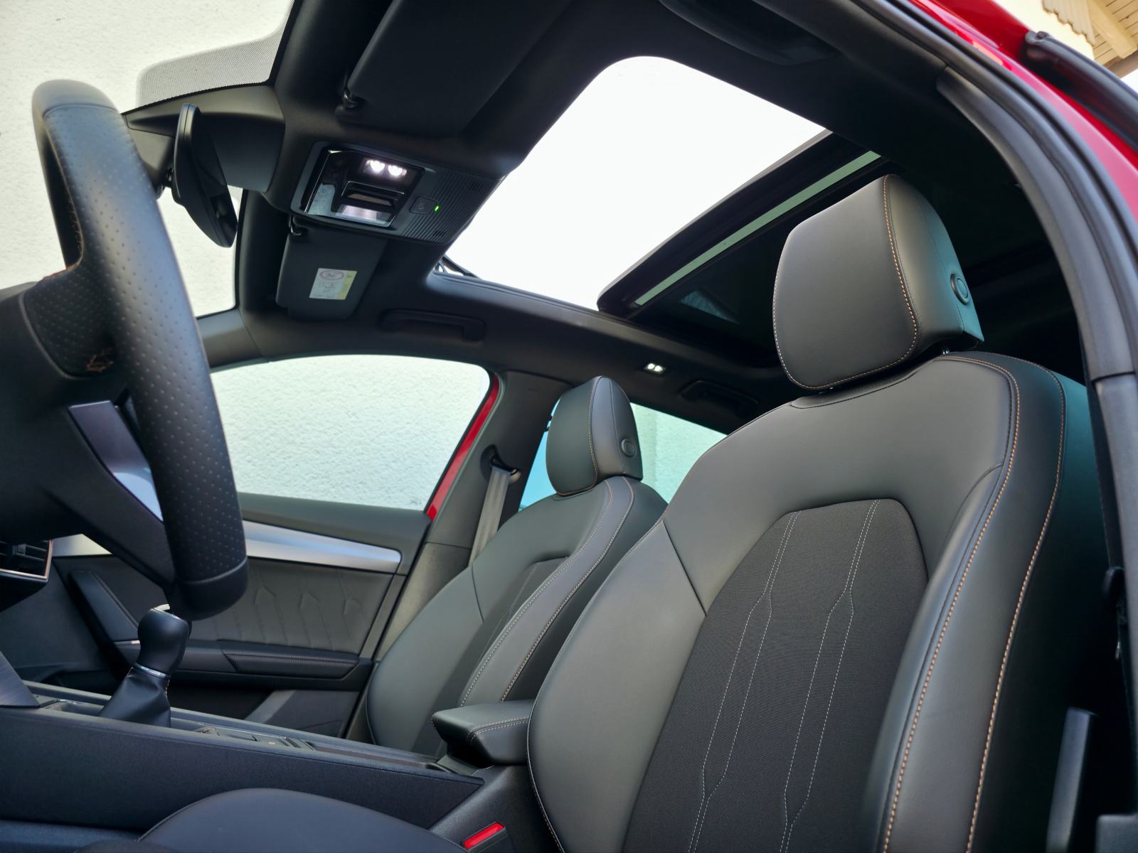Cupra Formentor 1,5TSI Impulse FULLED-PANOR-ACC-AMBIENT-KELYESS-KAMERA, fotografija 7