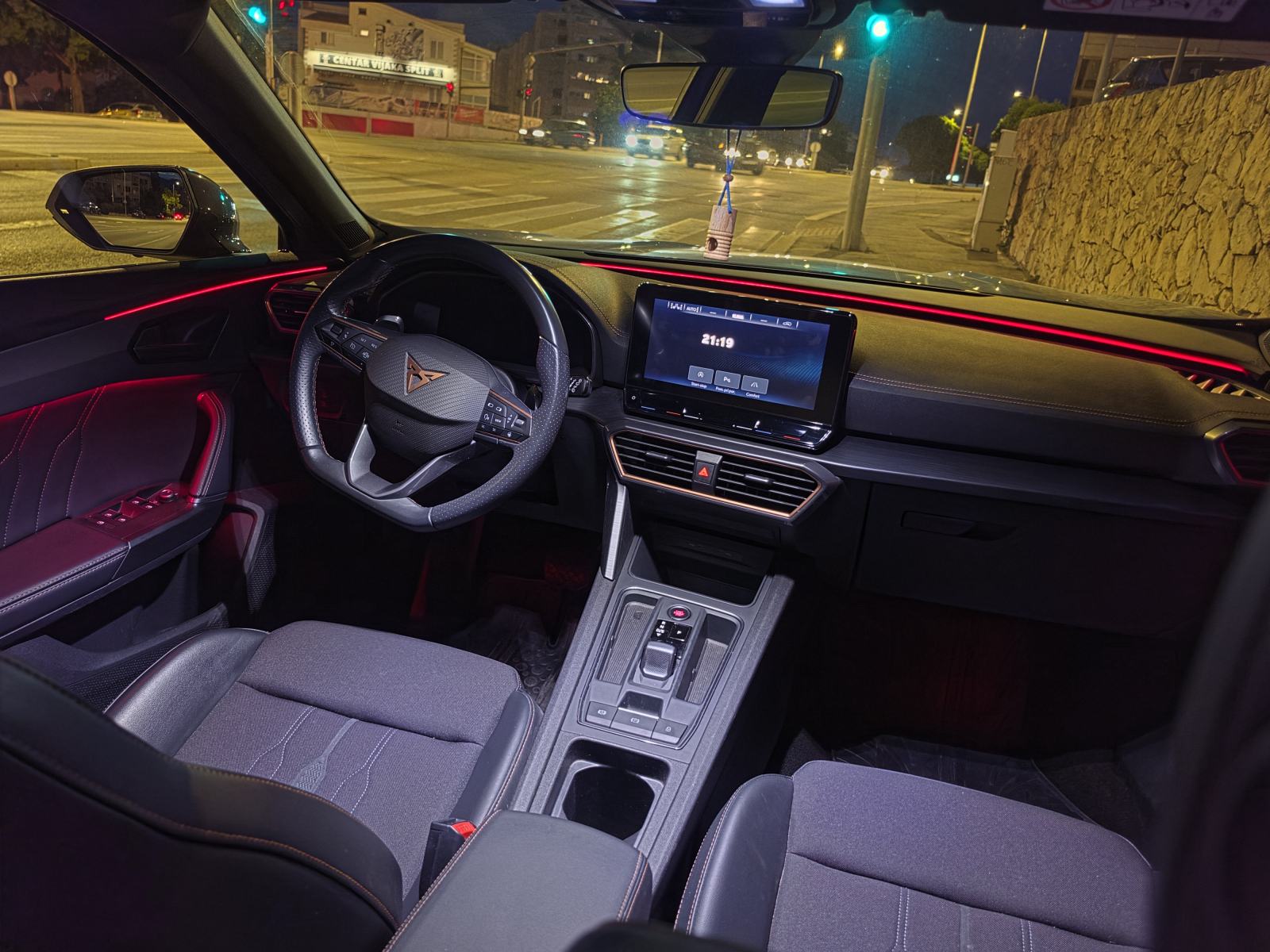 Cupra Formentor 2.0tdi 4x4, DSG, ACC, keyless, kamera, nije uvoz, Pdv, fotografija 15