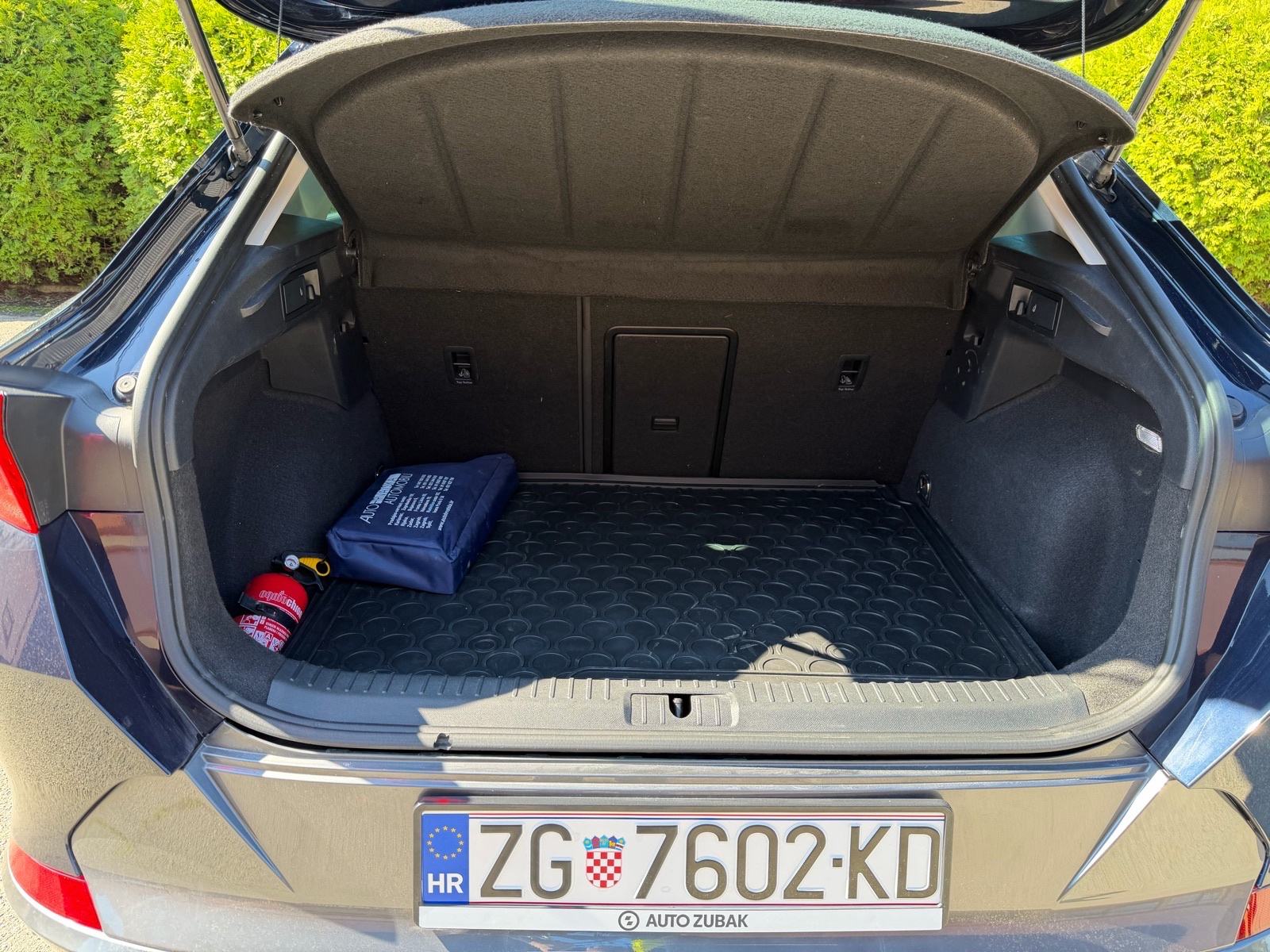 Cupra Formentor 2,0 TDI DSG 4Drive - TVORNIČKO JAMSTVO 2029.!, fotografija 9