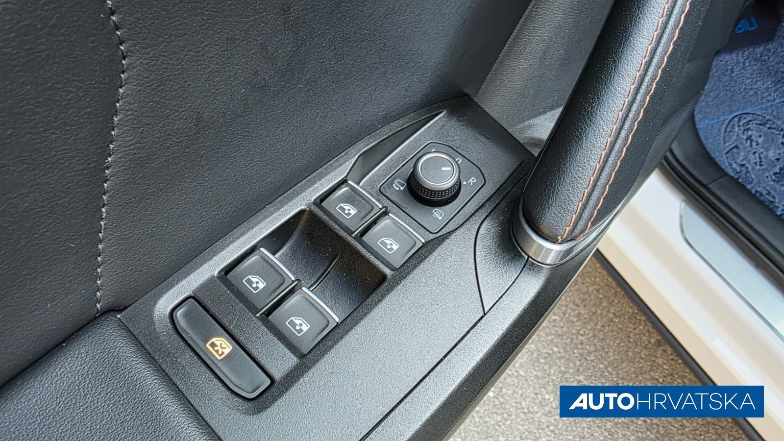 CUPRA FORMENTOR 2.0 TDI EVO DSG 4DRIVE - TVORNIČKO JAMSTVO, 25.390,00, fotografija 10